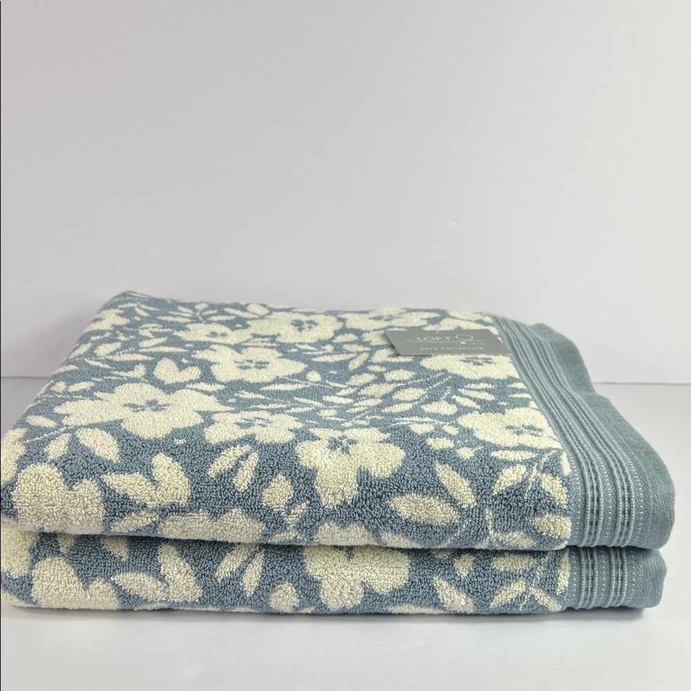 Loft by Loftex Bath Towels Blue & Cream Floral 100% Cotton Soft Set of 2 NEW